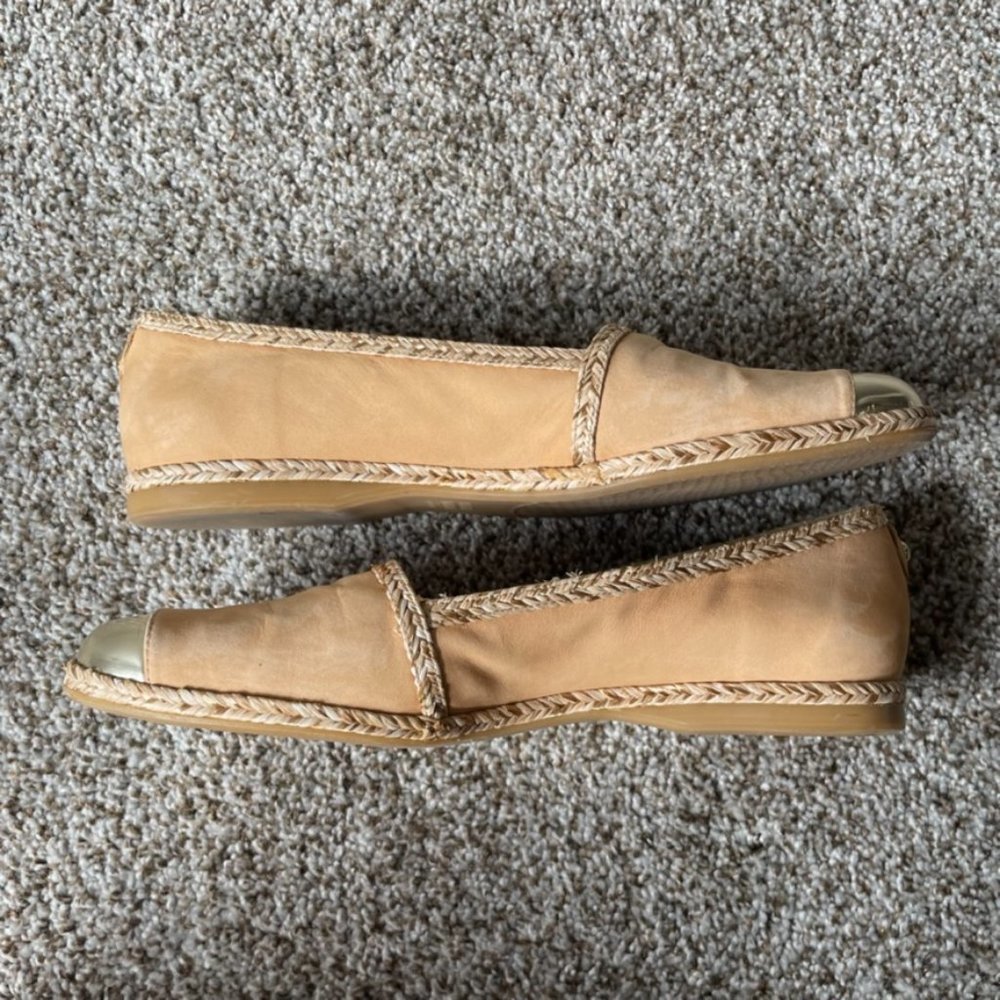 STUART Weitzman | Dree Gold Toe Espadrilles Flats - Picture 10 of 11